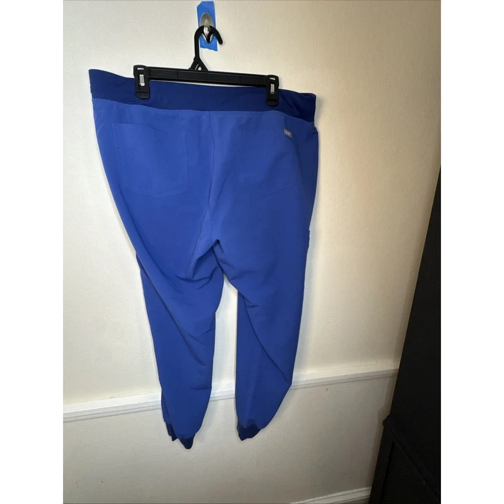 Figs womens hw